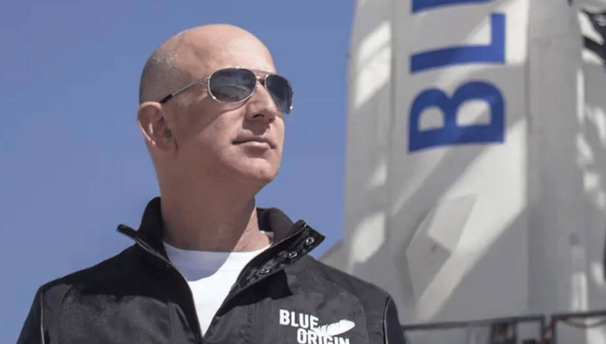 全球首富带6万亿资产,宣布撤出中国市场_亚马逊_贝佐斯_的发展