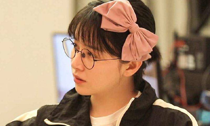 这也是阚清子第一次向大众诉说她的原生家庭,很多人表示心疼这个女孩