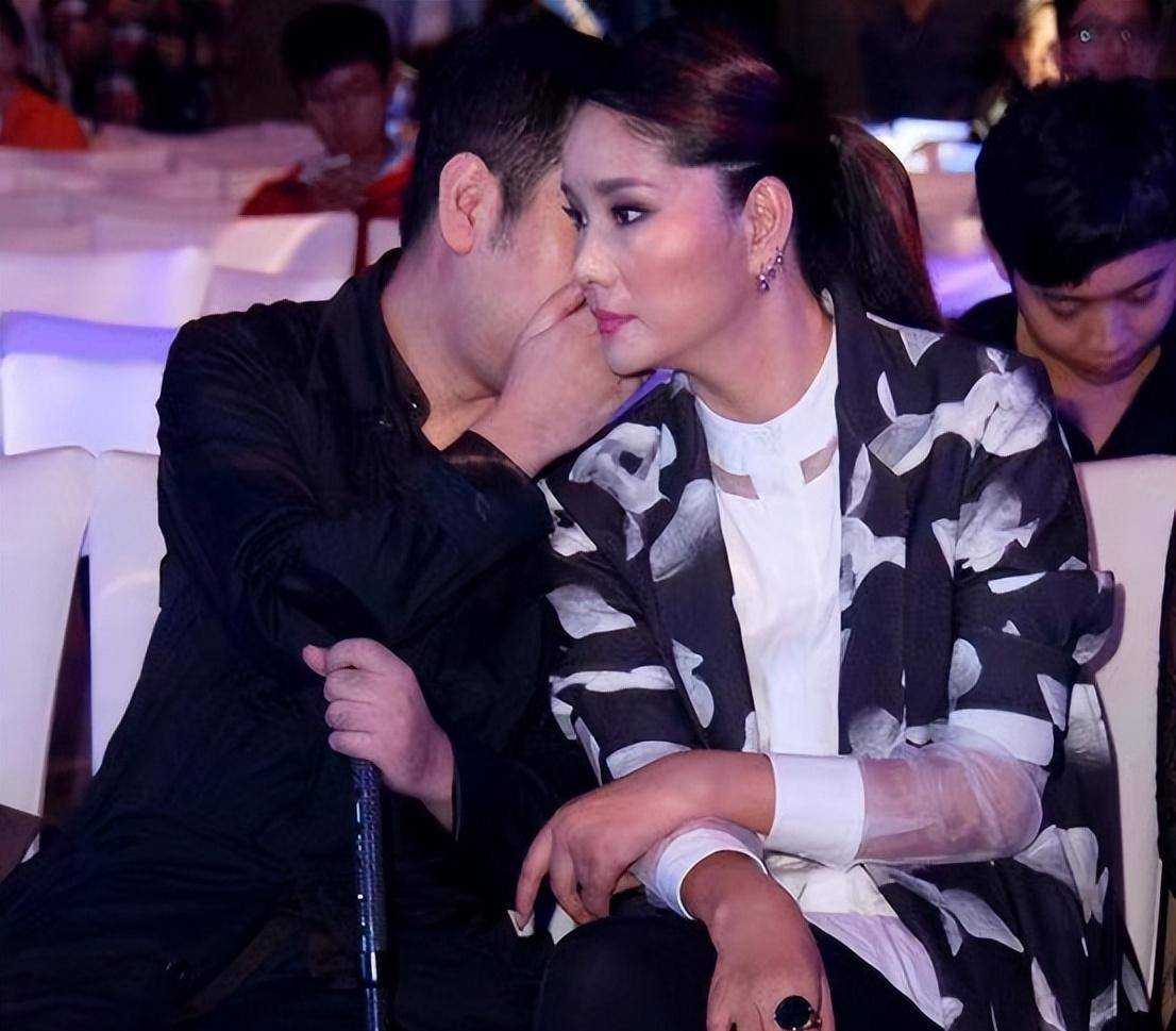 陈坚红:名模出身,身价过亿,却嫁大8岁王志文,受尽欺负不放弃_因为