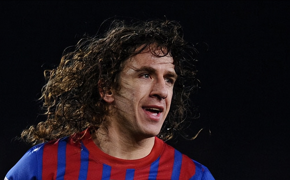 小罗,卡卡,托蒂携35岁以上退役球星再度亮相足球世界杯!