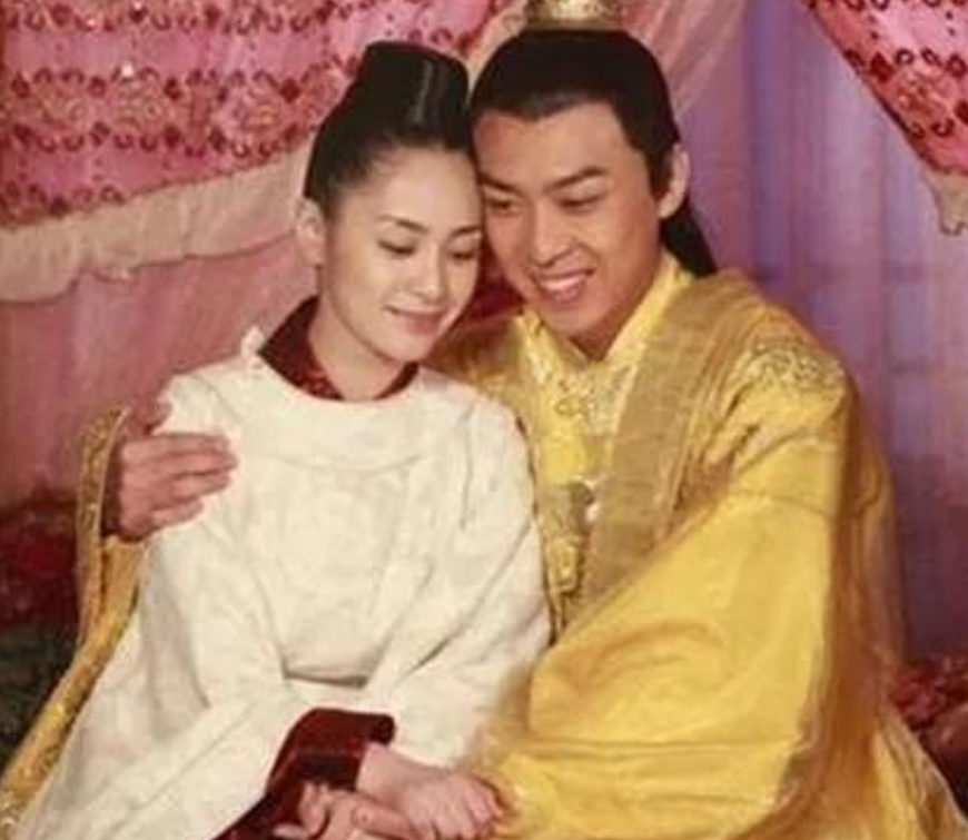 韦皇后:荒乱放荡,豢养男宠,沉迷享乐,毒死丈夫,女皇梦