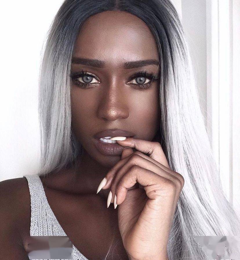 世界最美"黑人女孩",因长相太美,家人不允许她独自.