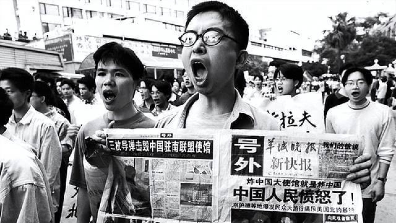 北约轰炸中国驻南联盟大使馆背后:美国暗算中国,想一箭双雕_米洛舍