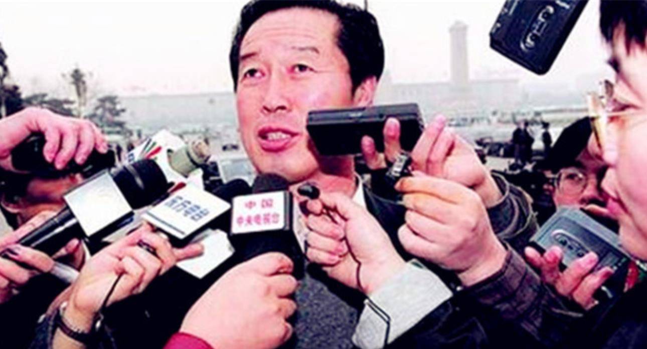 "魔鬼"教练马俊仁:培养出多个世界冠军,可这背后的手段很肮脏_王军霞