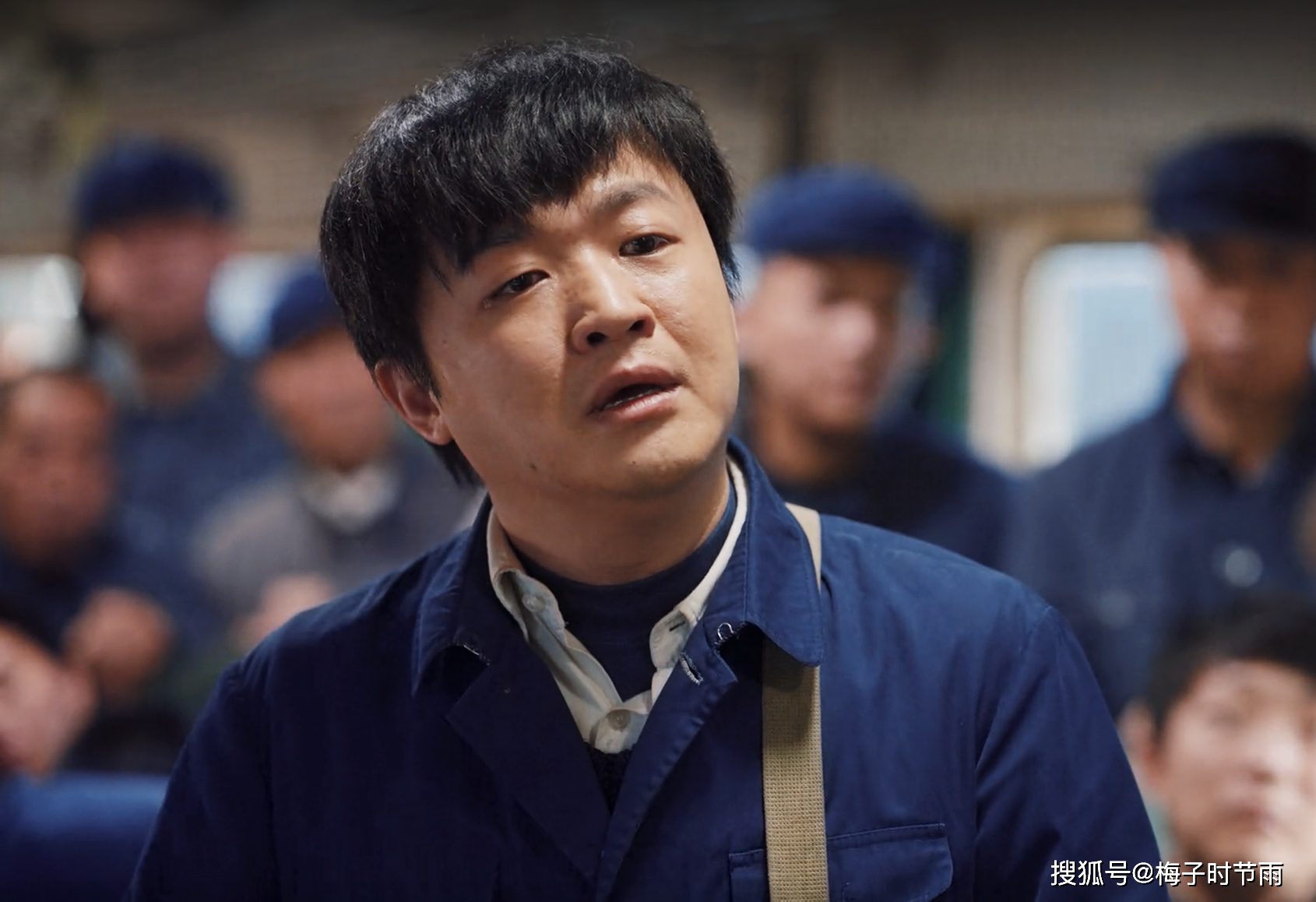 还有比如包贝尔饰演的唐国富和自己媳妇因为手表被偷