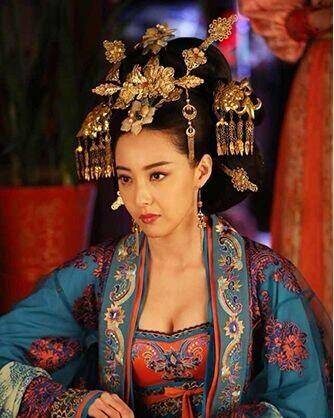 董鄂妃死后,佟佳妃也没有得到自己丈夫的倾心.