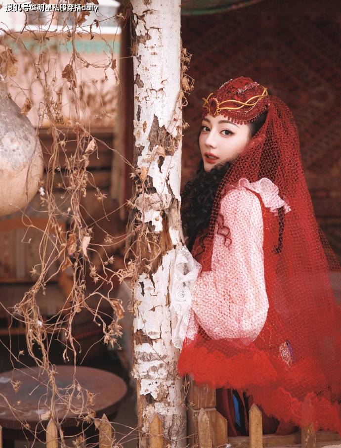 迪丽热巴"新疆才艺美女"代言人!一身民族服装异域风情好戳人!