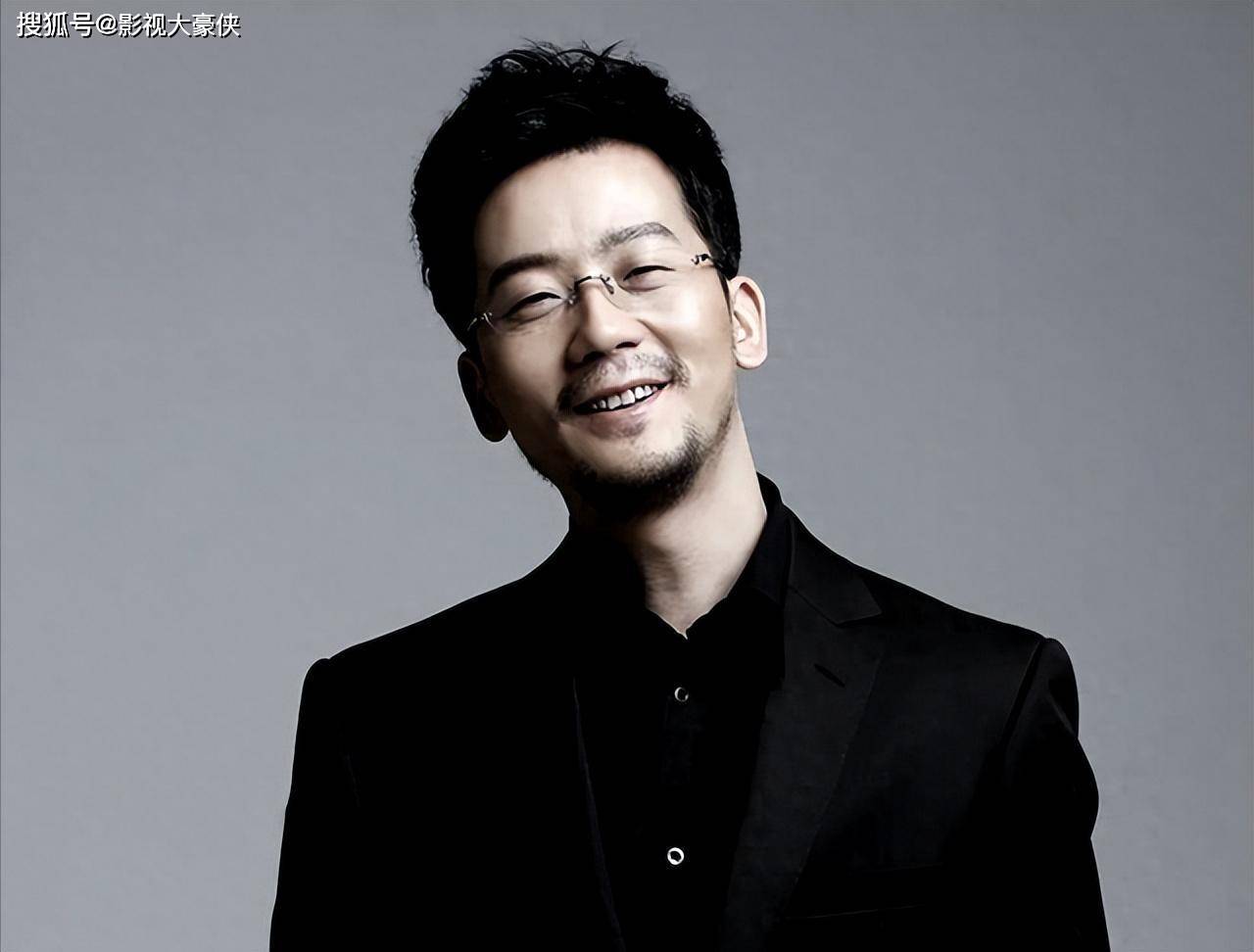 陈创:抱张国立大腿,26年被叫"哮天犬",露水婚姻成一生之痛_表演_小