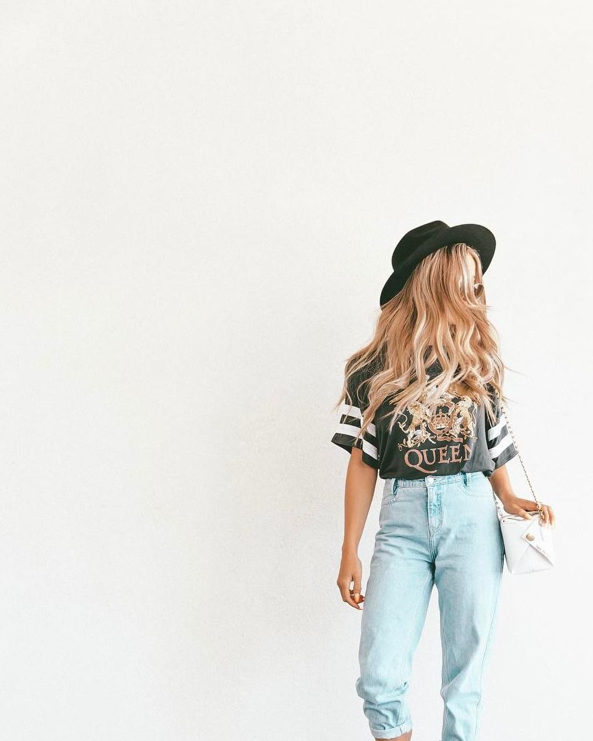 look3:图案t恤 牛仔裤当然也