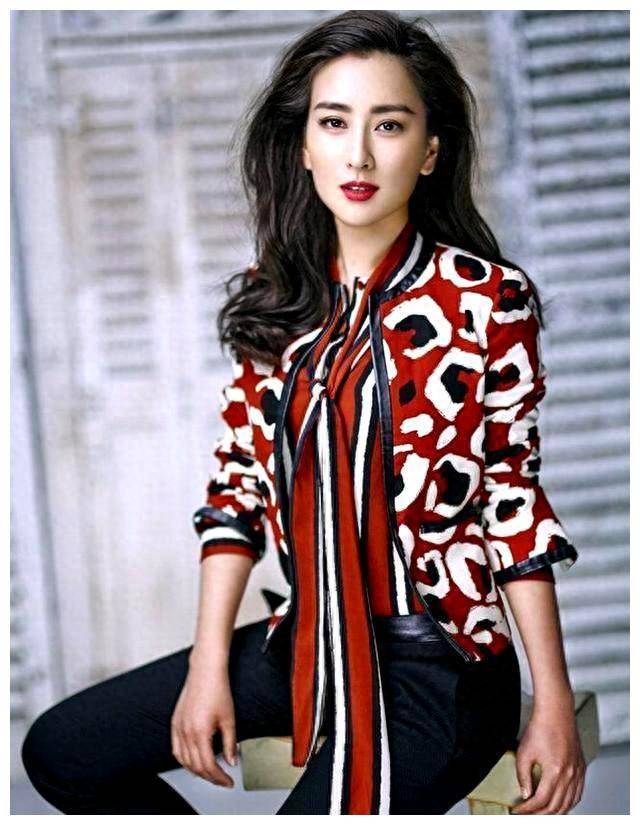 马苏最新消息:知名演员传来大动静,引发轰动效应!_明星_形象_观众