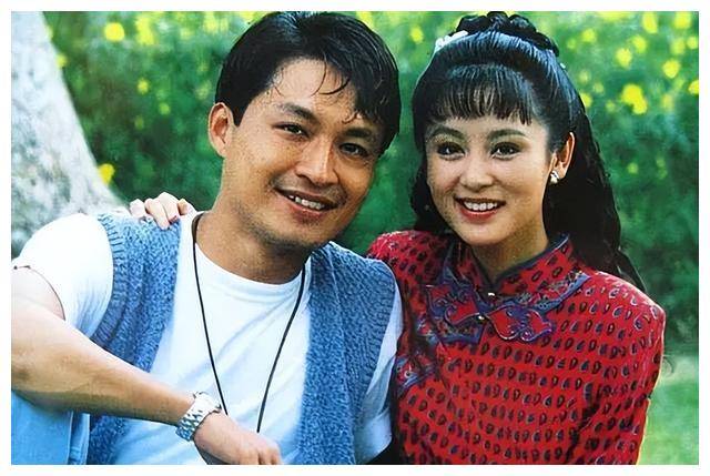 男神迷倒宁静,意外强吻刘嘉玲?两婚两离背后真相是!