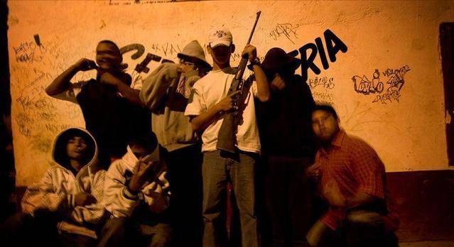 墨西哥首富有多牛?政府巴结他,嚣张无比的墨西哥毒贩_