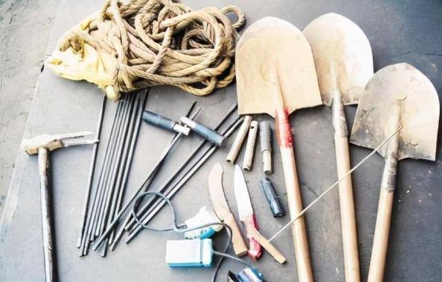 2021年,山东盗墓者在高密盗宝,半路被人截胡,一怒之下报警处理_王小达