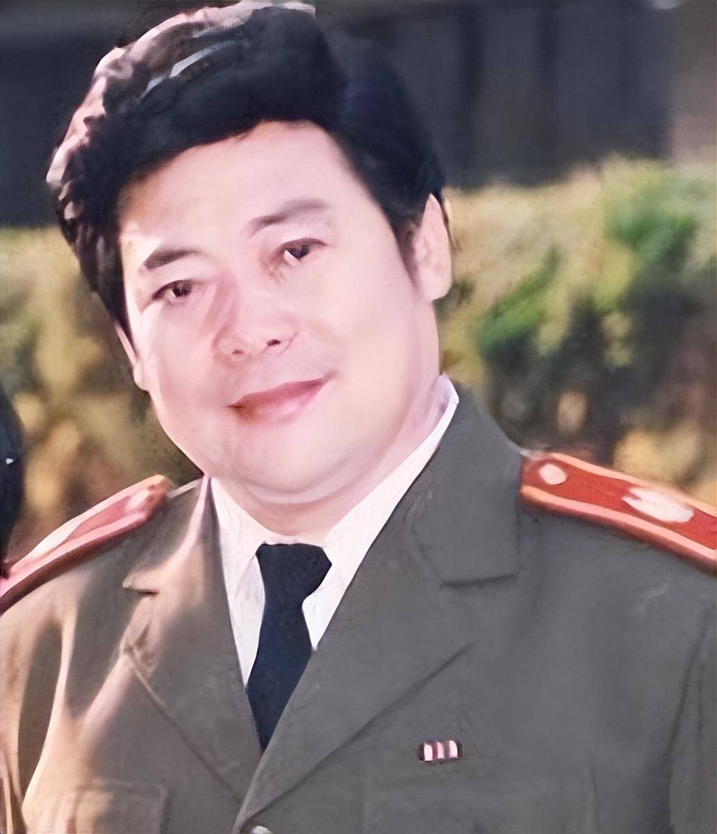 国家一级演员怎么评比
(国家一级演员怎么评比
没有体例
能不能评国家一级演员)