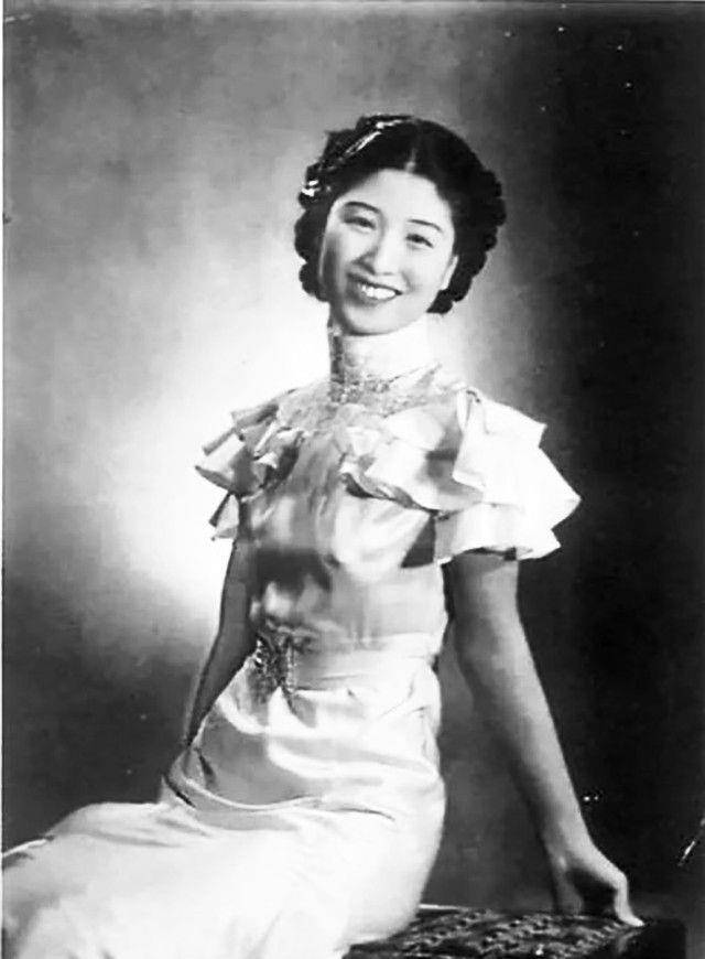 民国千金女流氓,14岁怀孕孩子生父反悔不娶,她直接打