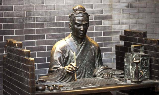 童生通过院试成为秀才,秀才通过乡试成为举人,举人再通过会试成为贡士