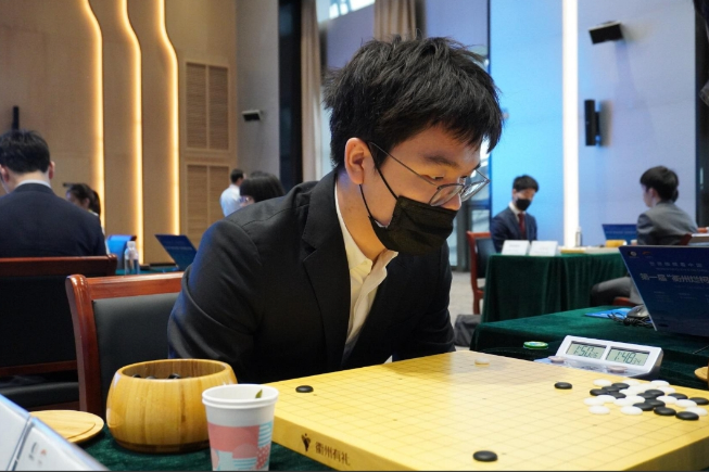 农心杯中方四人围剿小申 李轩豪能否首冠_决赛_比赛_柯洁