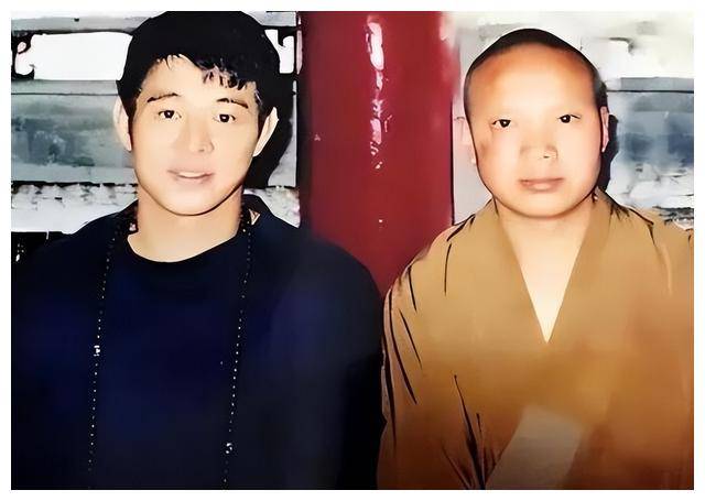 李连杰携古怪面相赴尼泊尔过春节,全民瞩目!_经历_问题_生活习惯