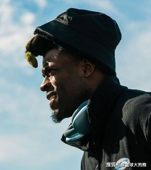 火箭对灰熊,布洛克腰伤出战成疑,锋线可用不