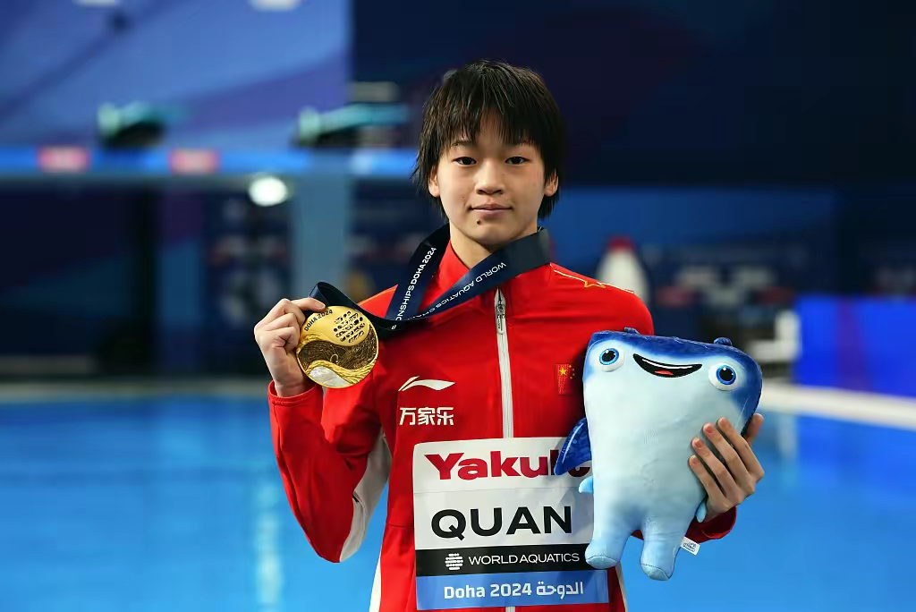 中国跳水男子全部落选,男女最佳跳水运动员诞生_跳台_项目_网友