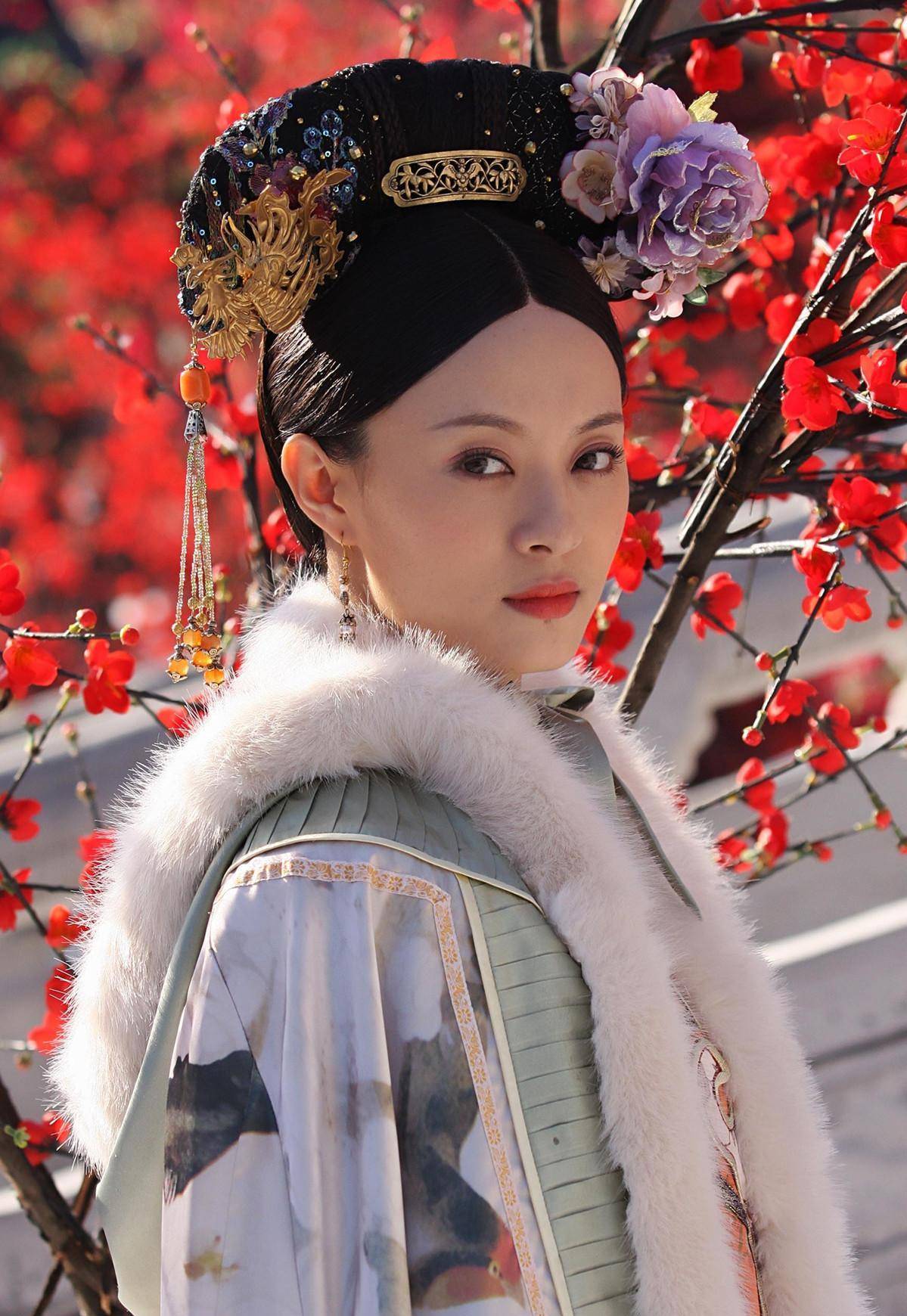 第一位 孙俪孙俪出演《幸福像花一样》打开知名度,虽然期间也出演了