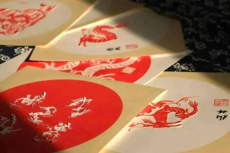 妙手剪百龙,"花样"过大年丨非遗闹新春_郑树林_剪纸