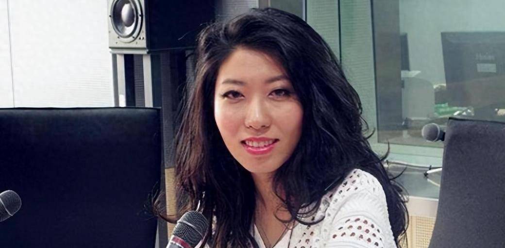 "不吃一口动物肉"而自豪的曲婉婷,躲在国外"吃人血馒头"多年_素食