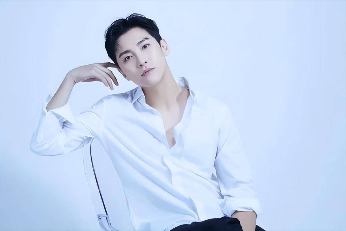 ftisland前成员宋承炫:离开韩国生活_工作_退团_深思熟虑