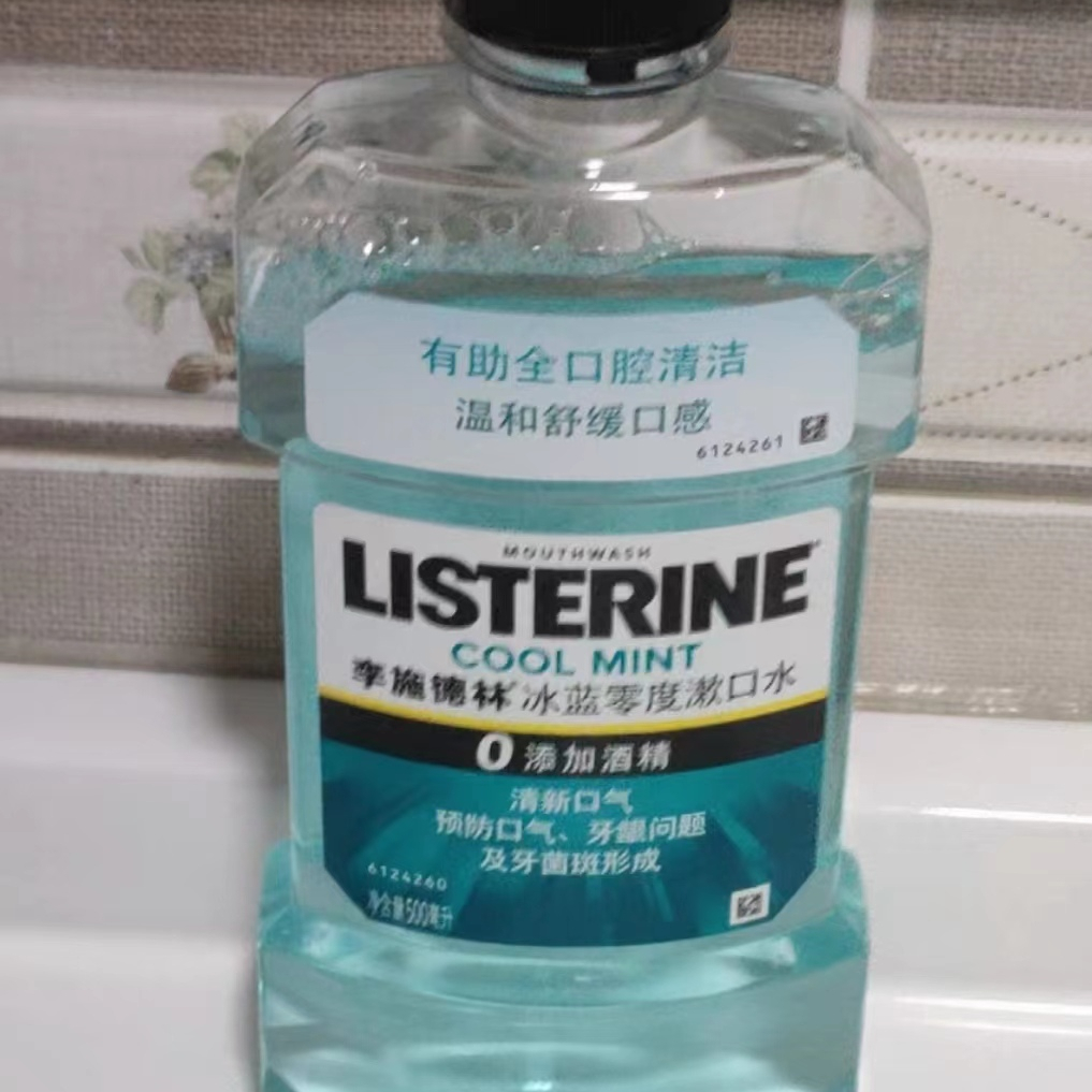 3,日常口腔护理大多数人认为只要每天刷牙就做好了牙齿清洁,但其实不