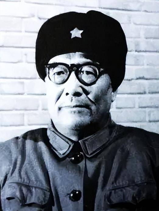 一仗缴获1700多挺轻机枪,这波"大礼",能装备多少野战?