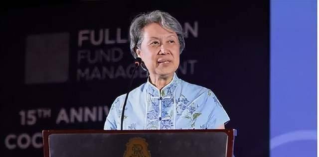 新加坡铁娘子何晶:挽救新加坡经济,暗讽美国,打脸台湾