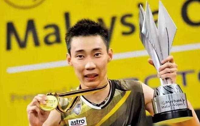 "悲情英雄"李宗伟:为治病症电疗33次喉咙全烂,吃饭时要喷麻_奥运会