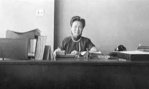 老上海时期最长寿的名媛,一生保持高贵典雅,百岁时