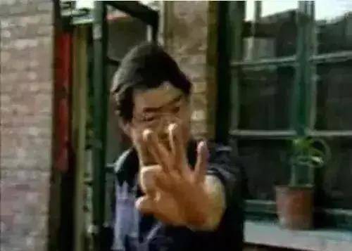 90年代相声tv里的演员,都和郭德纲有着千丝万缕的关系_天津_苏明杰