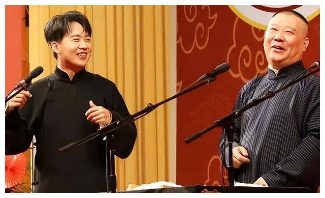 郭麒麟拒绝德云社接班,身边人精如云,无法超越父亲?_郭德纲_相声_表演