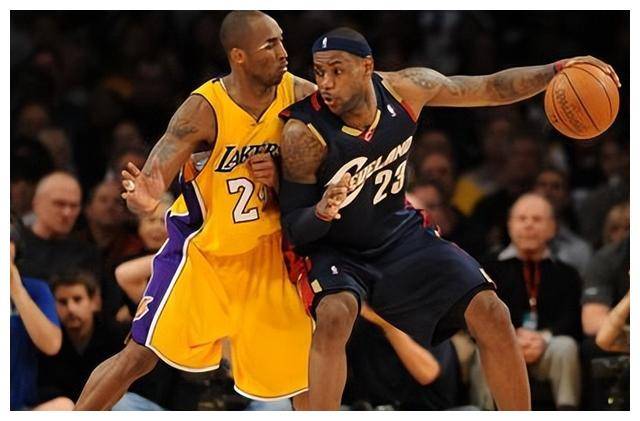 詹姆斯vs科比:22次交手,老詹场均28 7,科比?