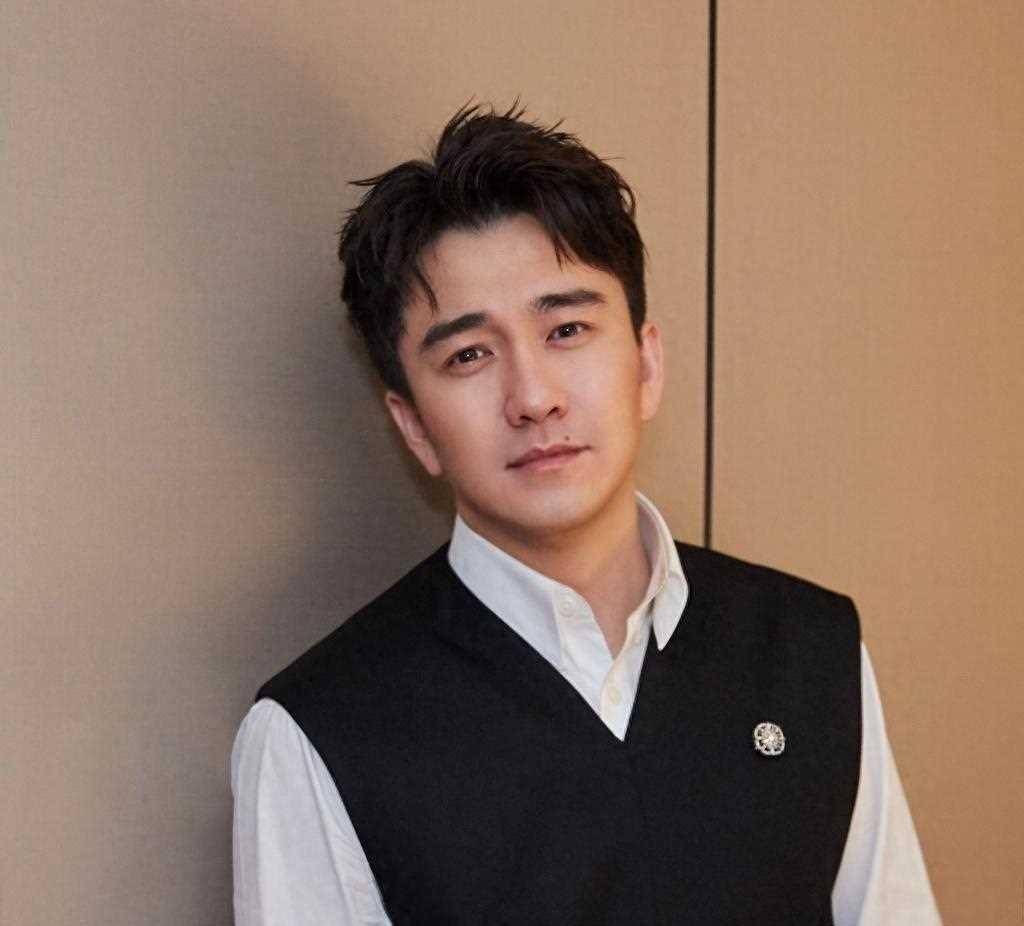 刘大锤谈辛芷蕾,和假博士翟天临感情稳定,六年感情如今女强男弱_传言