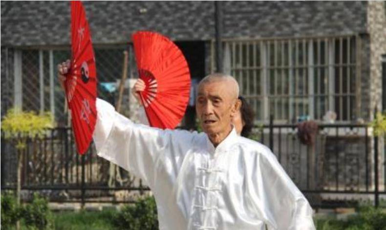 世界上最长寿的老人,活到了443岁,就在我国的福建省!_陈俊_身体_古代