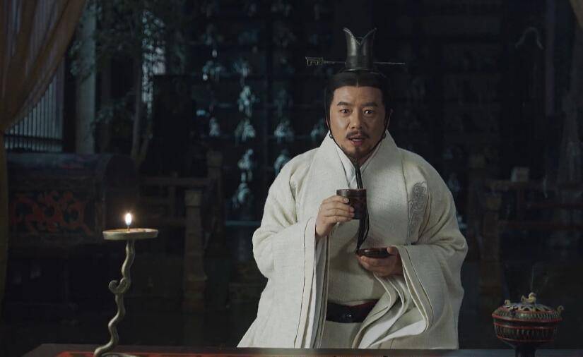 大秦赋:吕不韦自杀,李斯哭了,嬴政发飙,挥兵灭赵却