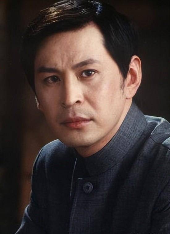 王亚楠郑晓宁领衔《血战到底》:悬疑缠绕的谍战情感与背叛的交织