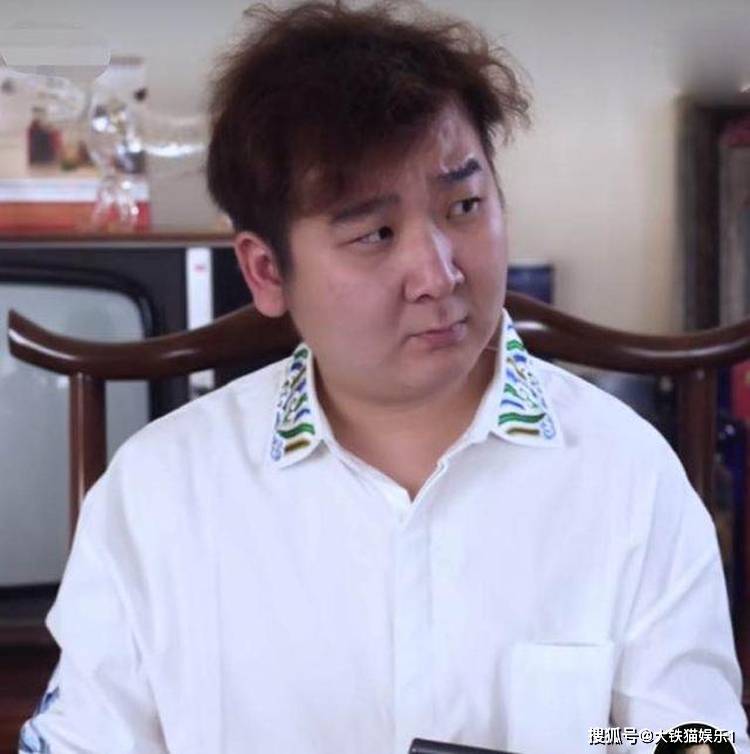 小时候又美又有灵气,长大变成路人甲,这些"长歪"的