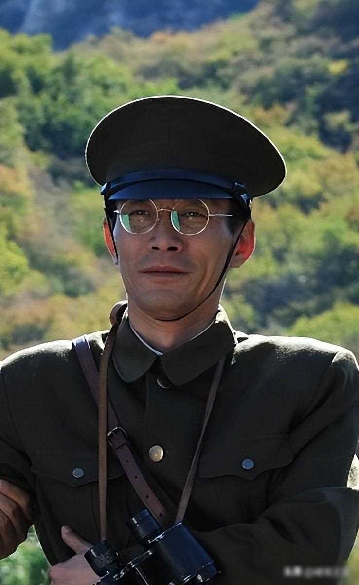 演员田小洁:从工人到演员,娶女神江珊为妻,事业爱情双丰收