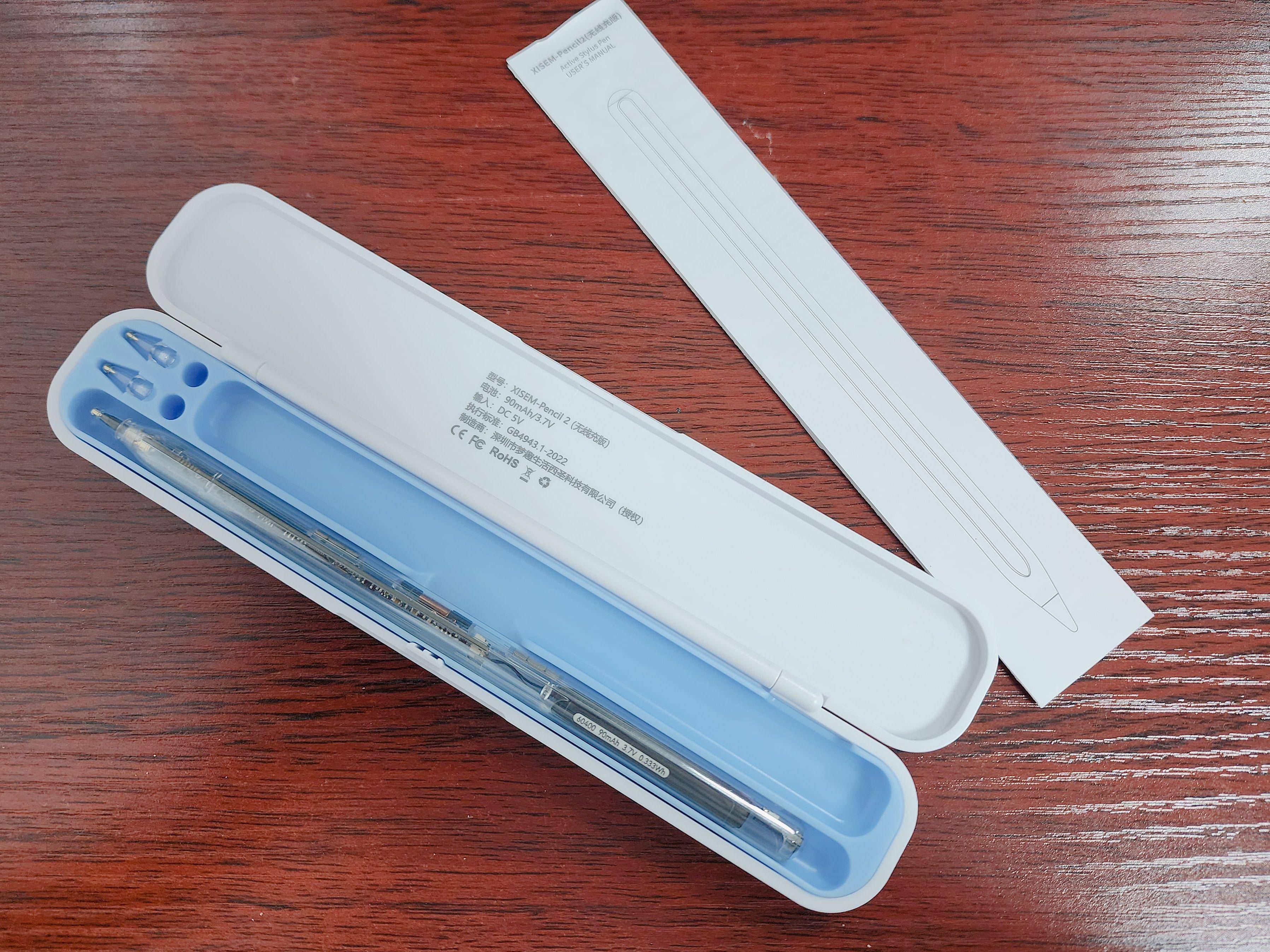 因为这是一款无线充电的电容笔,所以包装里没有配备充电器.