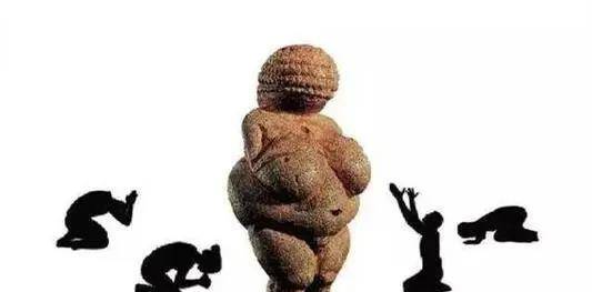 7300年前谜案:姑娘身上18把骨器,会阴处1支骨钉,全身35处伤_女子_骨骼