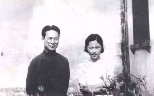 沈从文:两次为同一女子背叛家庭,落魄自杀时,妻子选择转身离开_张兆和