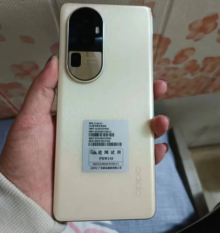 oppo沦为千元市场:6400万 80w 256gb,跌至1799元_reno_用户_技术