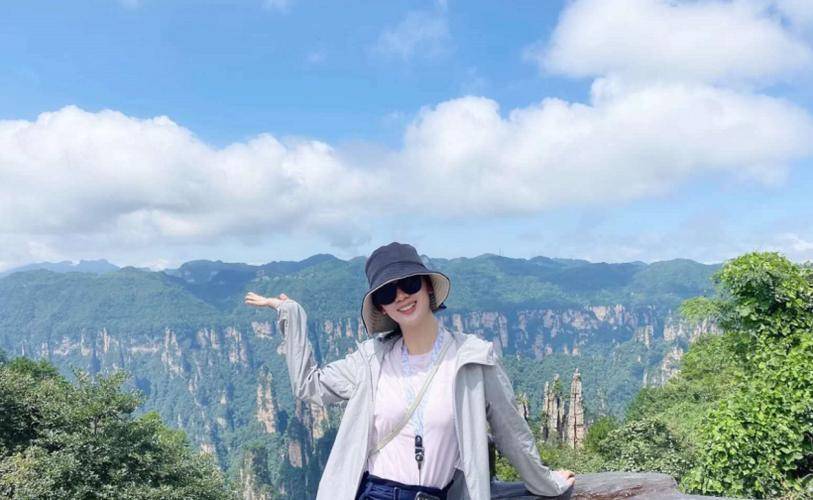 湖南旅游团报名4日游价格，张家界四日游旅游路线推荐，全篇实用