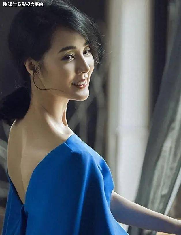 她曾"一脱成名",敢掌掴陈宝国,演技盖过章子怡,50岁还没对象_姜宏波