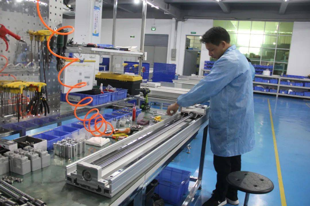 东莞道滘镇高新企业节后复工生产忙,奋战龙年"开门红"!