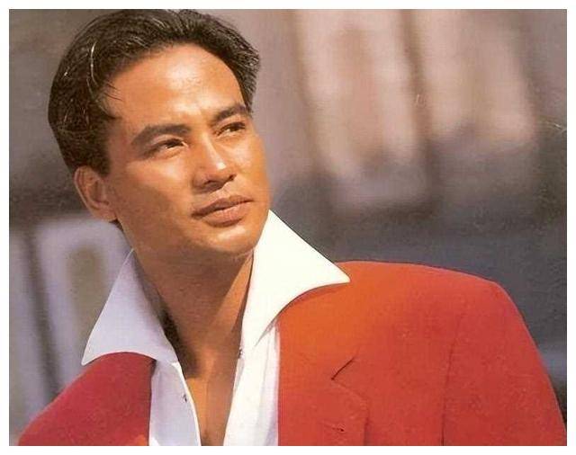 著名演员任达华:放弃父亲身份,50岁重逢女儿,泪洒归心企盼.